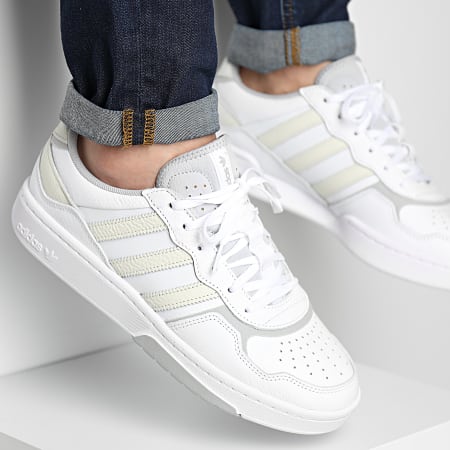 Adidas Originals - Courtic GY3050 Cloud White Off White Sneakers