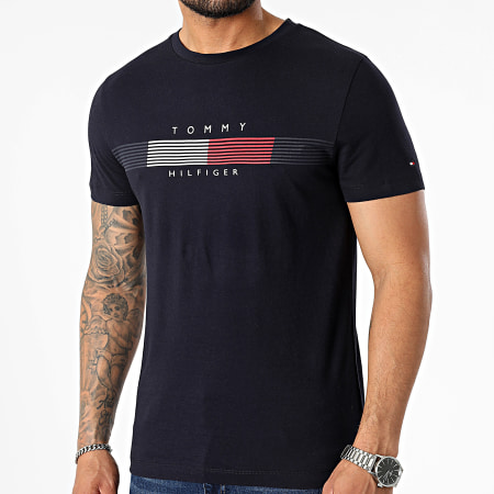 Tommy Hilfiger - Tee Shirt Chest Corp Stripe Graphic 5612 Noir