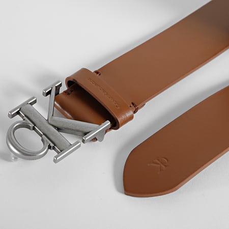 Calvin Klein - Cintura rotonda Mono Plate 9532 Brown