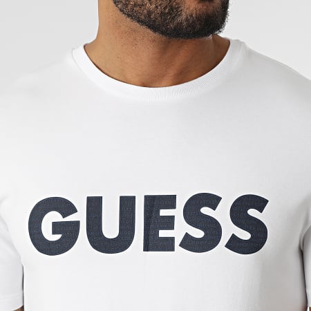 Guess - Tee Shirt M2YI42-J1311 Blanc
