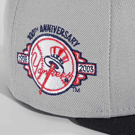 New Era - Casquette Fitted 59Fifty Side Patch New York Yankees Gris Bleu Marine