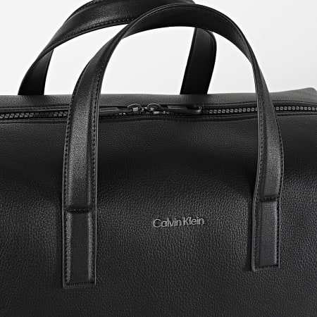 Calvin Klein - Must Weekender Bolsa de viaje 9098 Negro