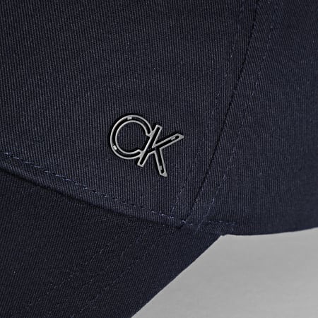 Calvin Klein - Gorra recortada BB 9211 Azul marino