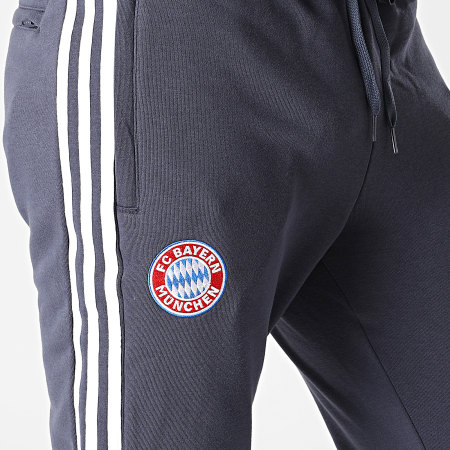 Adidas Performance - Pantalón de chándal con banda del FC Bayern HU1183 Azul marino