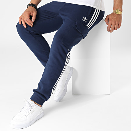 Adidas Originals - Pantalon Jogging A Bandes 3 Stripes HK9687 Bleu Marine