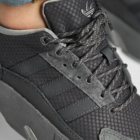 Adidas Originals - Baskets ZX 22 Boost GY6696 Dark Solid Grey Grey Three
