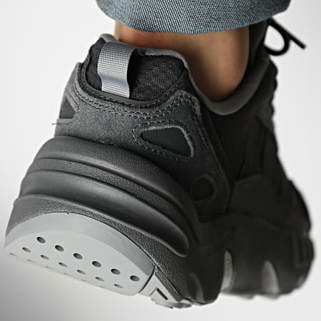 Adidas Originals - ZX 22 Boost Sneakers GY6696 Grigio Scuro Solido Tre