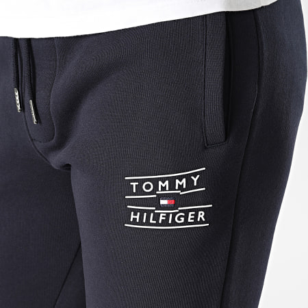 Tommy Hilfiger - Pantalón de chándal 7094 azul marino con logo apilado grabado