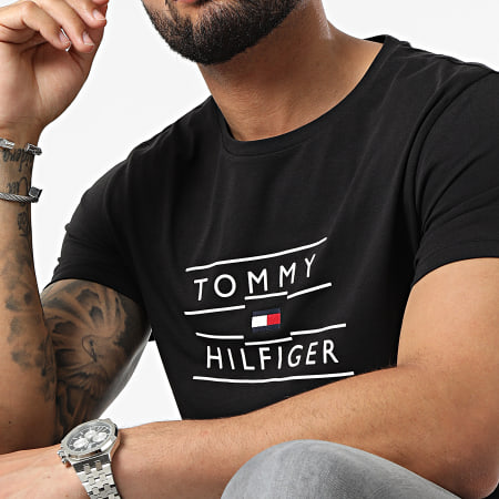 Tommy Hilfiger - Camiseta Taping Stacked Logo 7097 Negro
