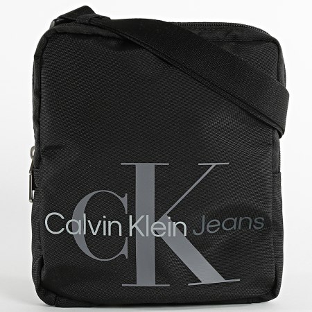 Calvin Klein - Borsa sportiva Essentials Reporter 9357 Nero