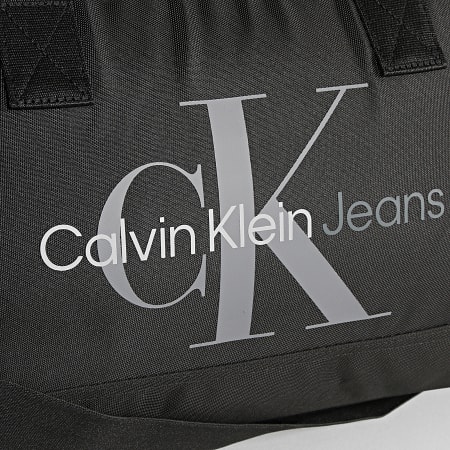 Calvin Klein - Sport Essentials Bolsa de viaje 9347 Negro