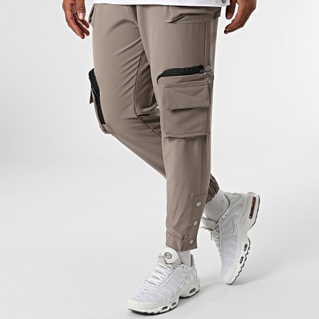Classic Series - F22-909T Conjunto de camiseta y pantalón de chándal con bolsillos en color blanco topo