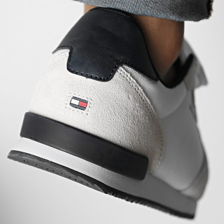 Tommy Hilfiger - SneakersIconic Material Mix Runner 4022 White