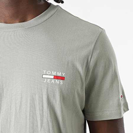 Tommy Jeans - Maglietta con logo sul petto 0099 verde
