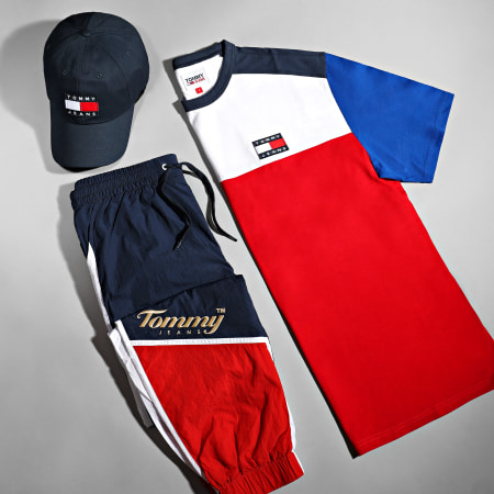 Tommy Jeans - Maglietta con distintivo colorblock 3814 rosso bianco