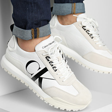 Calvin Klein - Nuove scarpe da ginnastica Retro Runner 0417 Bianco brillante