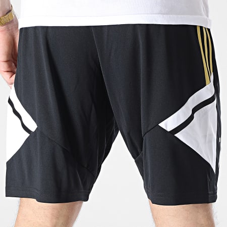 Adidas Performance - Pantalón corto a rayas Juventus H56709 Negro