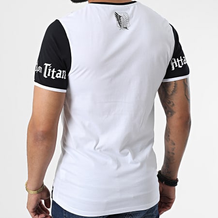Attaque des Titans - Tee Shirt Escouade Livai Blanc Noir