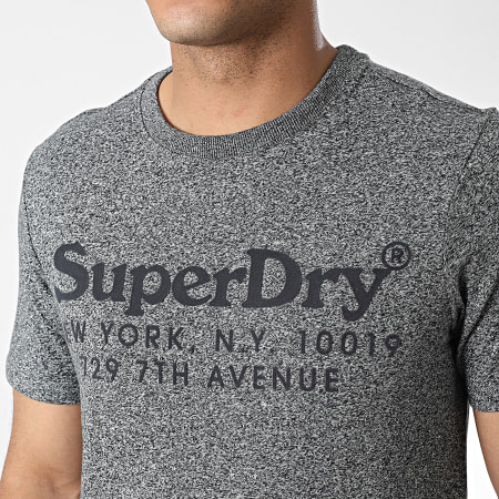 Superdry - Tee Shirt Vintage Venue Total M1011384A Gris Chiné