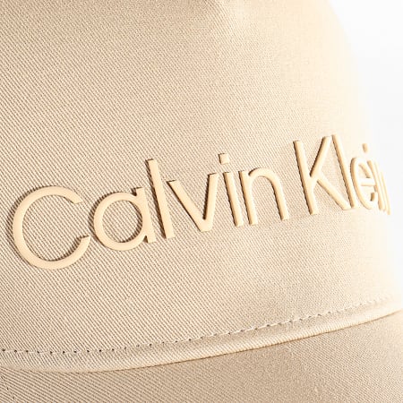 Calvin Klein - Gorra con logotipo técnico 9217 Beige