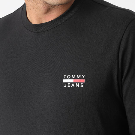 Tommy Jeans - Maglietta a maniche lunghe con logo sul petto 4316 Nero
