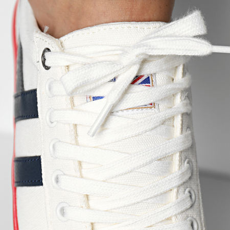 Classic Series - Baskets Comet CMA516 Off White Navy Red