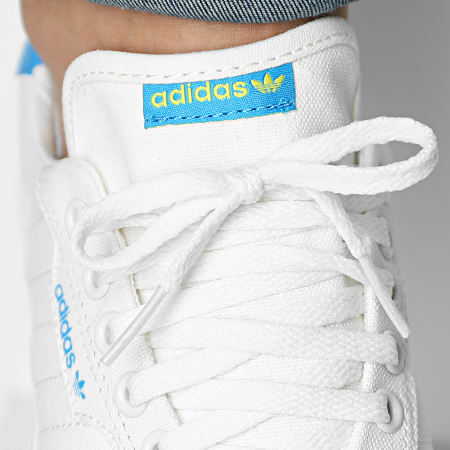 adidas - Baskets 3MC GX2071 White Blue Yellow
