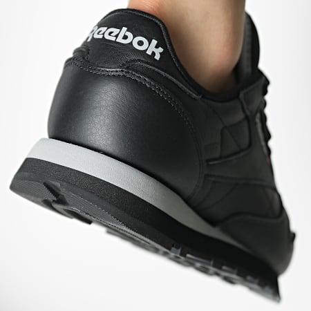 Reebok - Classic Leather Zapatillas GW3330 Core Black Pure Grey 4