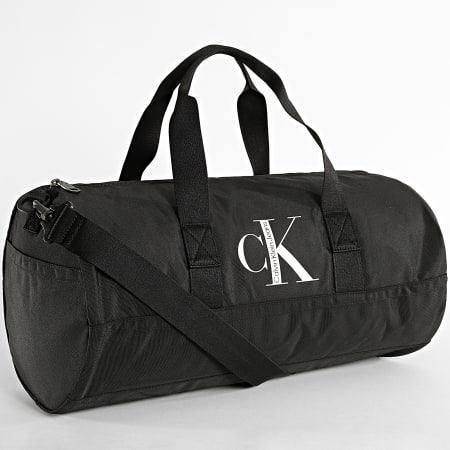 Calvin Klein - Bolsa de deporte Essentials 9828 Negro