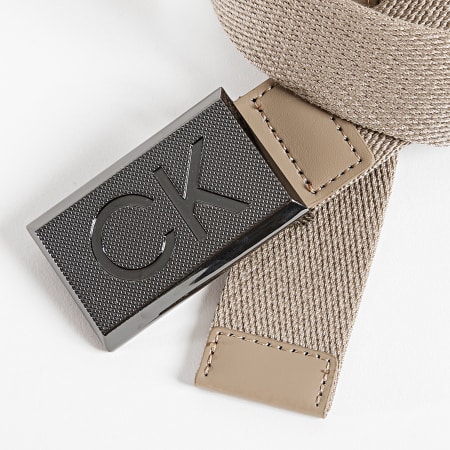 Calvin Klein - Cinturón Casual Plate Webbing 9649 Beige
