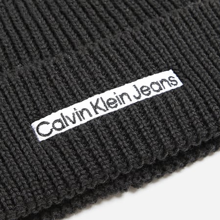 Calvin Klein - Bonnet Institutional Patch 9895 Noir