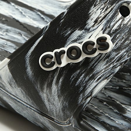 Crocs - Sandales Classic Crocs Marbled Sandal Blanc Noir