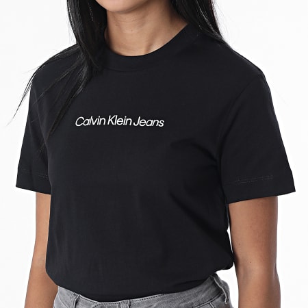 Calvin Klein - Maglietta da donna Shrunken Institutional 9918 Nero