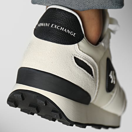Armani Exchange - Sneakers XUX149 XV607 Bianco sporco Nero