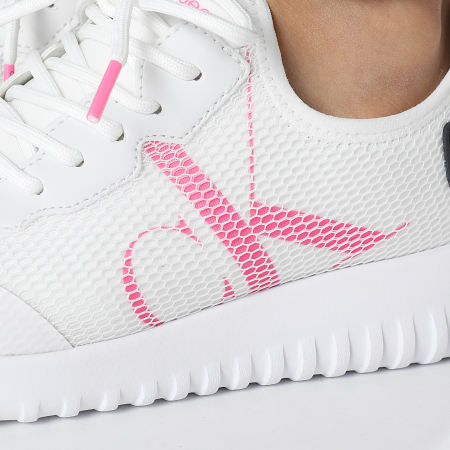 Calvin Klein - Baskets Femme Sporty Runner EVA Slip-On 0687 White Neon Pink