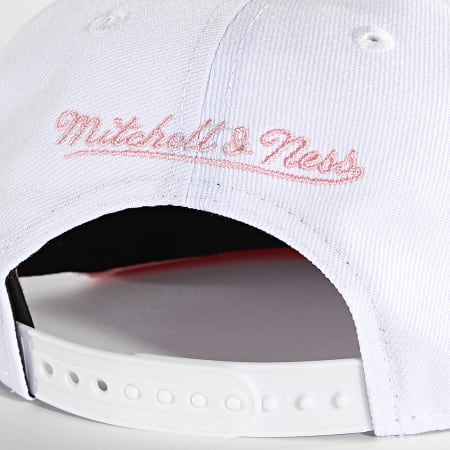 Mitchell and Ness - Casquette Snapback NBA Summer Suede Los Angeles Lakers Blanc