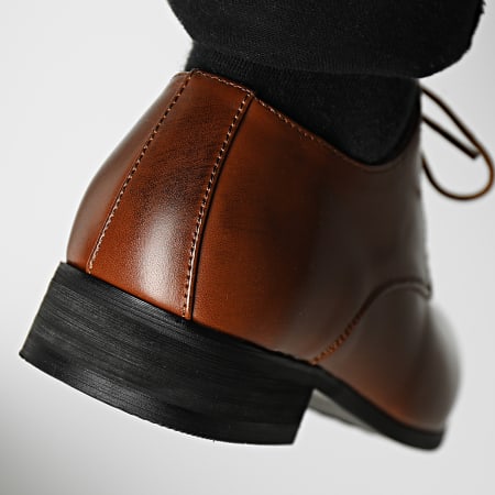 Classic Series - Zapatos GH3151 Marrón
