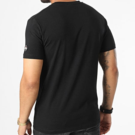 Helvetica - Camiseta Staver Negra