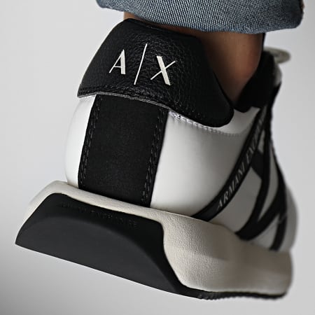 Armani Exchange - XUX150 XV608 Zapatillas Blanco Negro