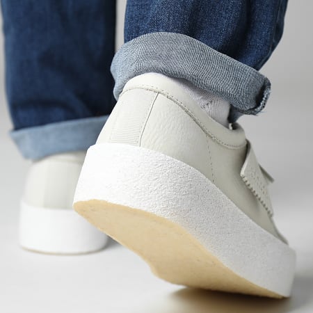 Clarks - Chaussures Wallabee Cup White Nubuck