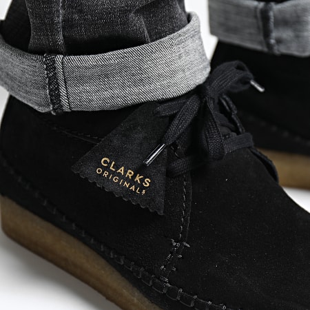 Clarks - Chaussures Wallabee Boot Black Suede