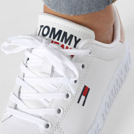 Tommy Hilfiger - Baskets Femme Sneakers Pop 1846 White