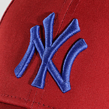 New Era - Gorra 9Forty League Essential New York Yankees Burdeos