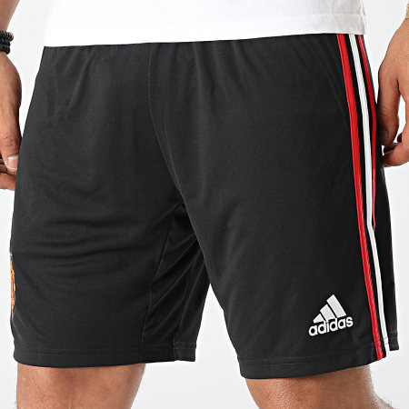 Adidas Sportswear - Pantaloncini da jogging a fascia del Manchester United H13882 Nero