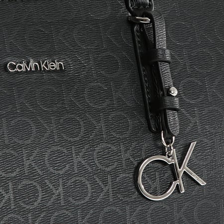 Calvin Klein - Sac A Main Femme CK Must Shopper 9876 Noir