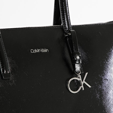 Calvin Klein - Sac A Main Femme CK Must 9885 Noir