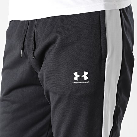 Under Armour - Banded Jogging Pants 1373792 Negro