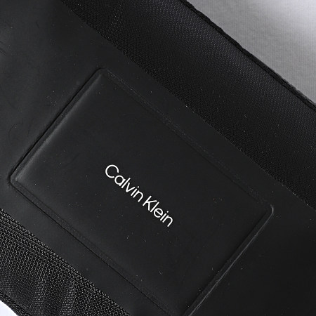 Calvin Klein - CK Must Bag 9548 Negro