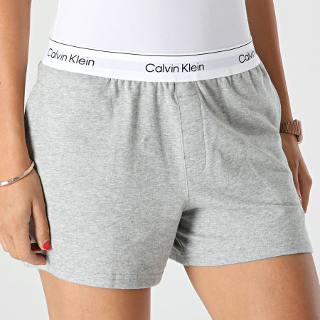 Calvin Klein - Short Jogging Femme QS6871E Gris Chiné