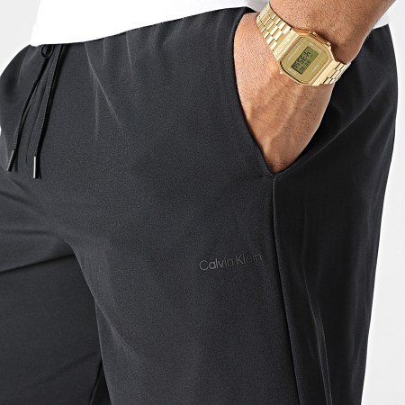 Calvin Klein - GMF2S811 Pantaloncini da jogging nero